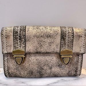 Anthropologie - Schuler & Sons Philadelphia Gold Lamb Leather Accordion Wallet